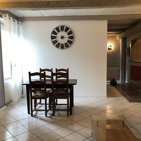 Aux Berges Du Doubs Bed & Breakfast Ougney-Douvot Bagian luar foto